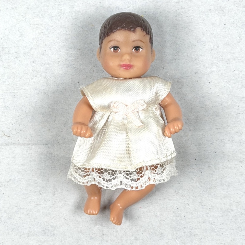 Hispanic Baby Krissy (Mattel, 1999–2001) / Vintage / Hard to Find / with Outfit
